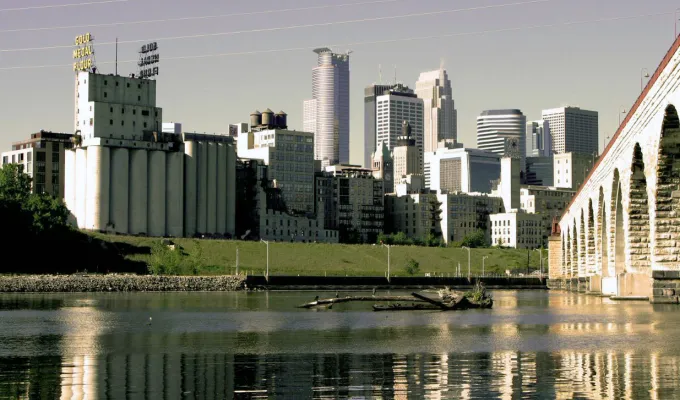 Photo of Minneapolis skyline